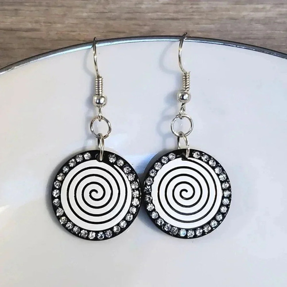 Vintage Y2K White Black Lucite Austrian Crystal Circle Swirl Earrings - Picture 6 of 9